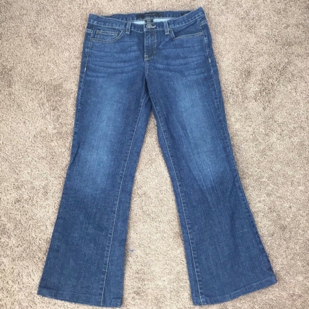 Calvin Klein Women's Mid Rise Bootcut Medium Jeans Size 10